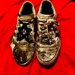 AUTHENTIC PUNK ROCKER CLEATS